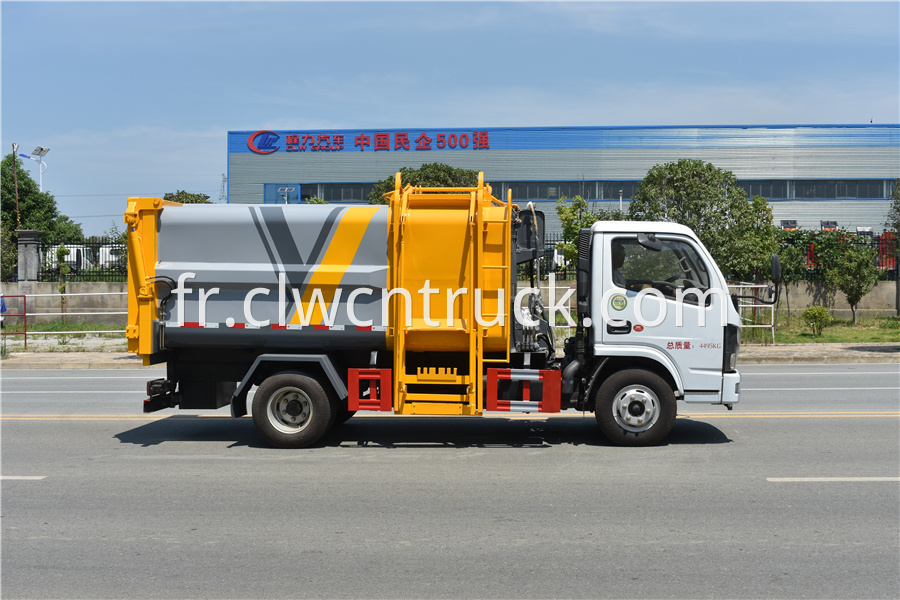 kitchen waste truck dealers